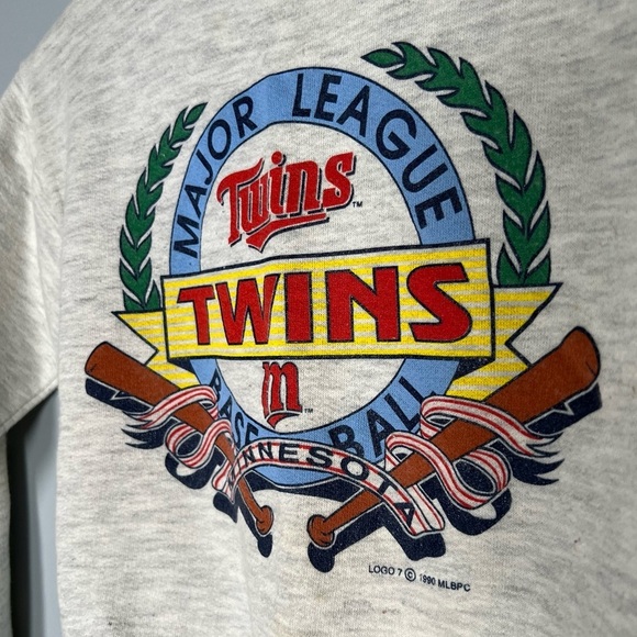 Vintage Minnesota Twins Sweatshirt - Picture 2 of 8